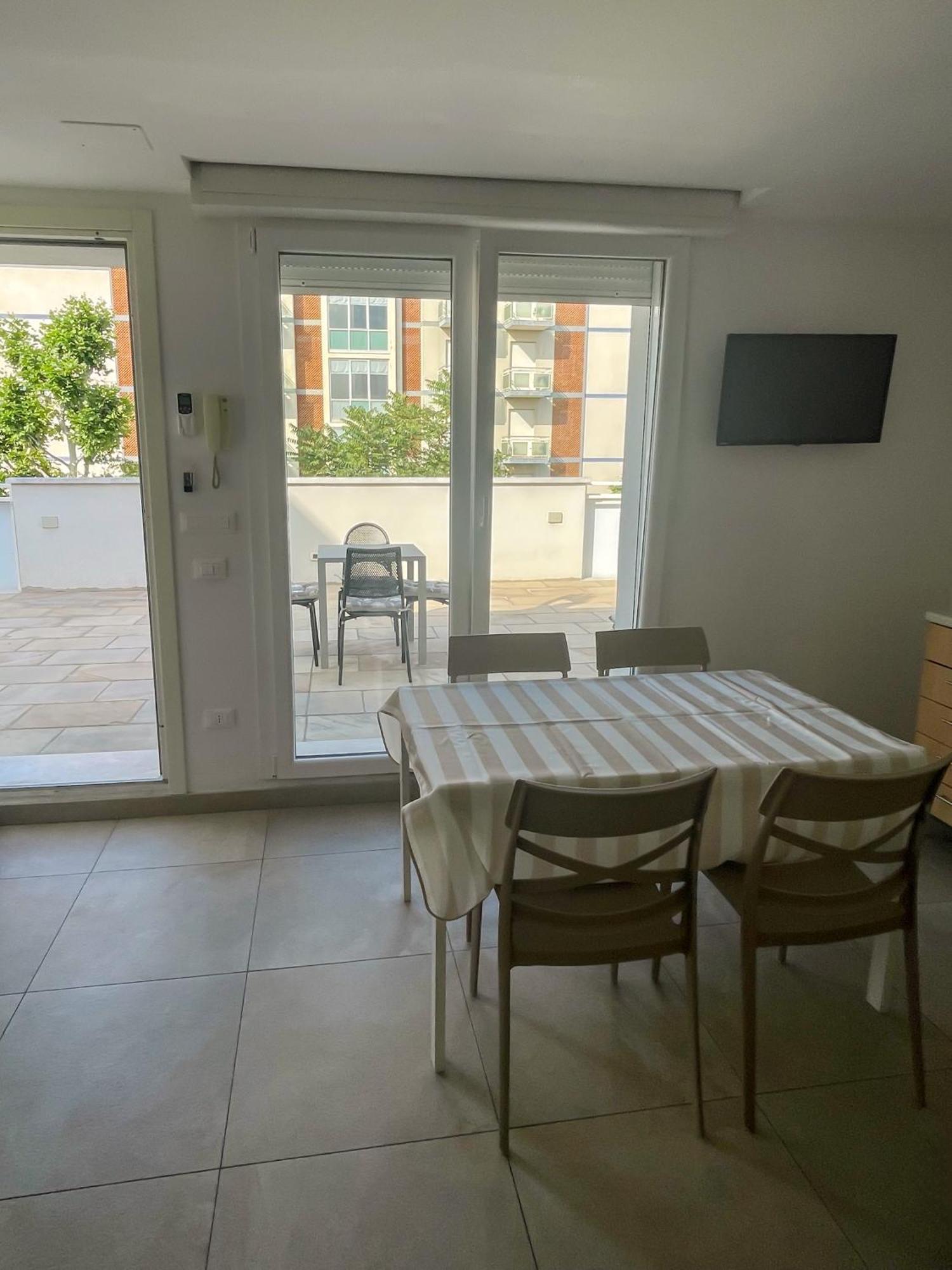 Residence Siesta Ρίμινι Εξωτερικό φωτογραφία