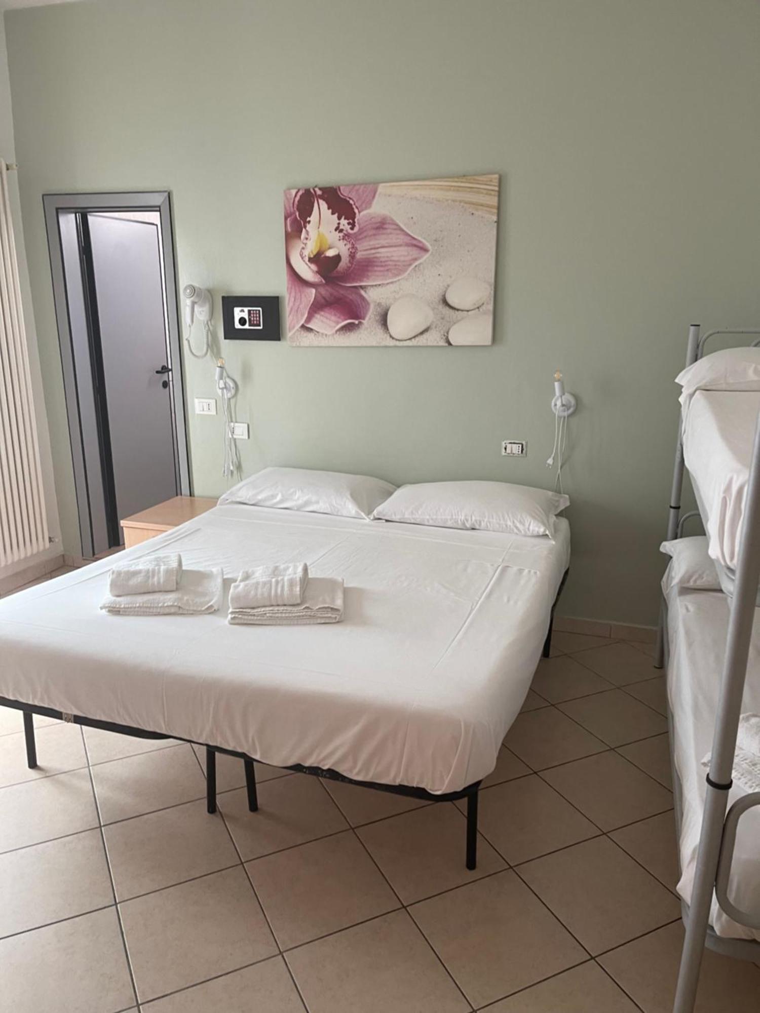 Residence Siesta Ρίμινι Εξωτερικό φωτογραφία